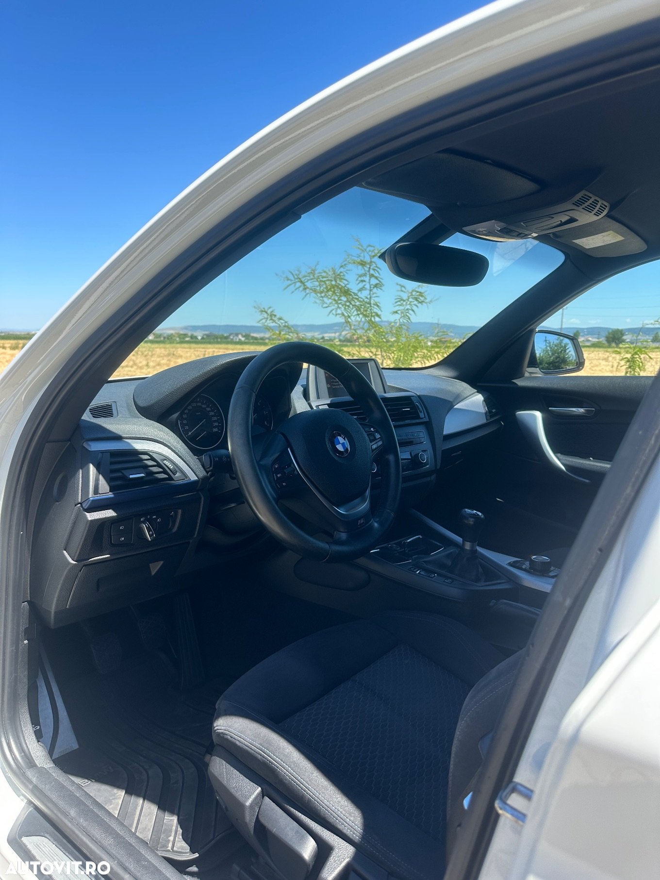 BMW Seria 1 118d xDrive - 16
