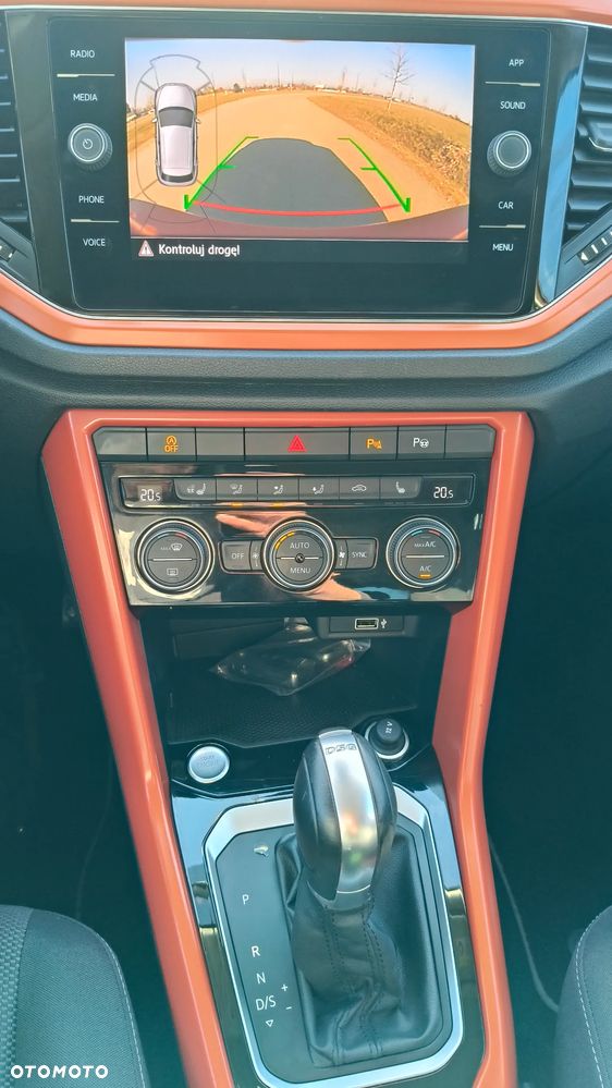 Volkswagen T-Roc 1.5 TSI OPF DSG ACTIVE - 10