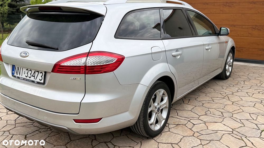 Ford Mondeo - 4