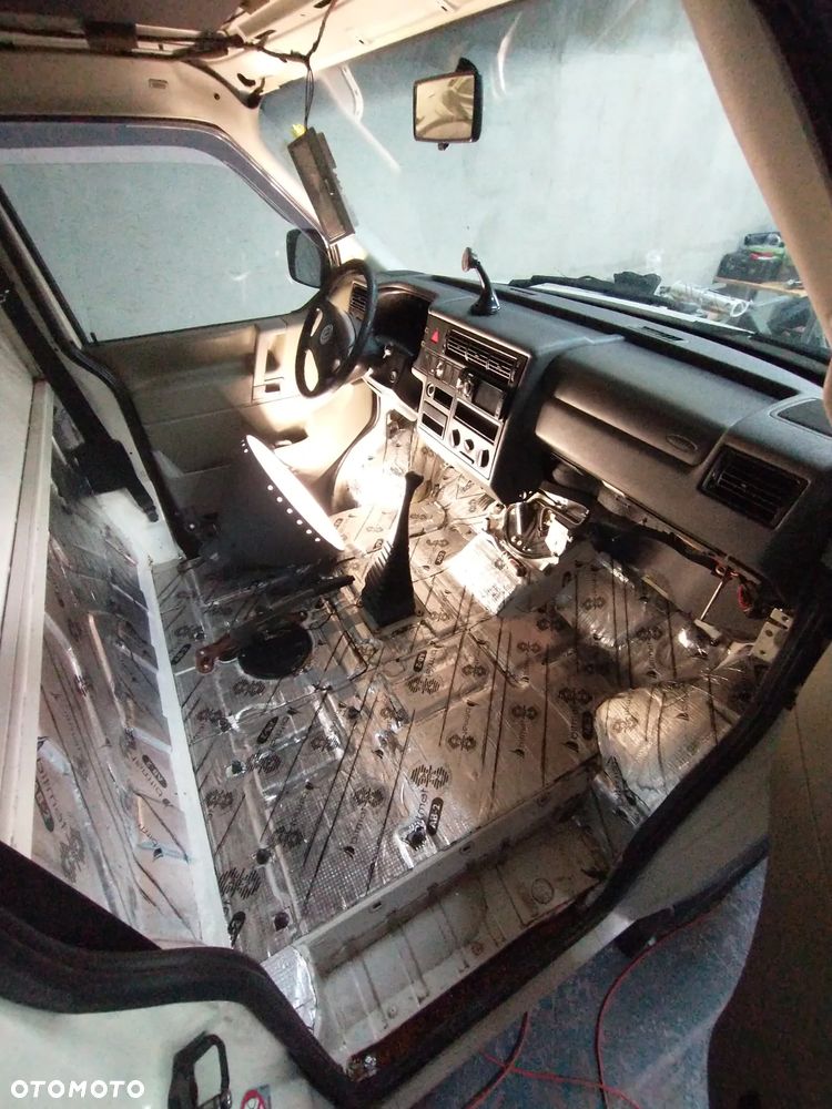 Volkswagen Transporter T4 TDI syncro - 28