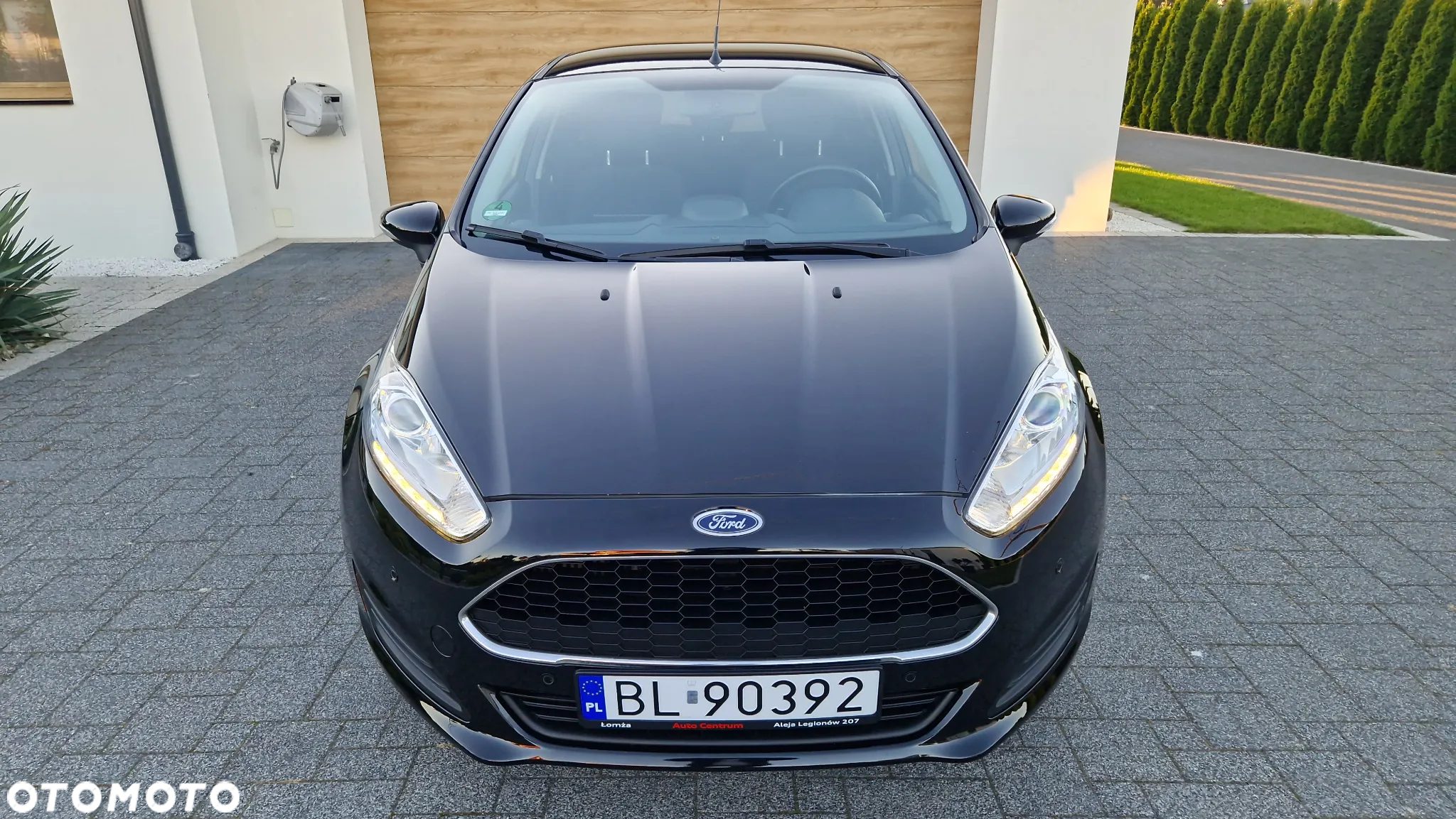 Ford Fiesta 1.0 EcoBoost Titanium - 2