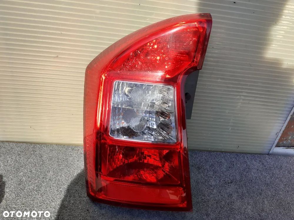 KIA CARENS 3 III LAMPA TYLNA TYŁ LEWA ORYGINAŁ WYSYŁKA! - 1