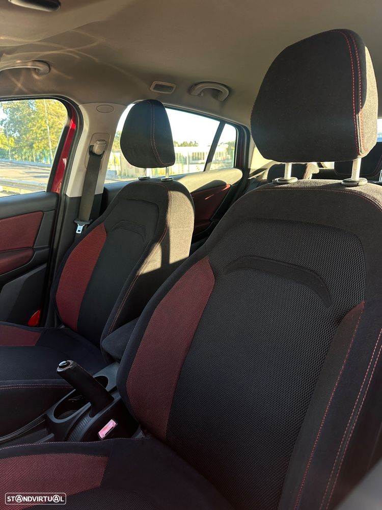 Fiat Bravo 1.4 16V Active — fotografia 15