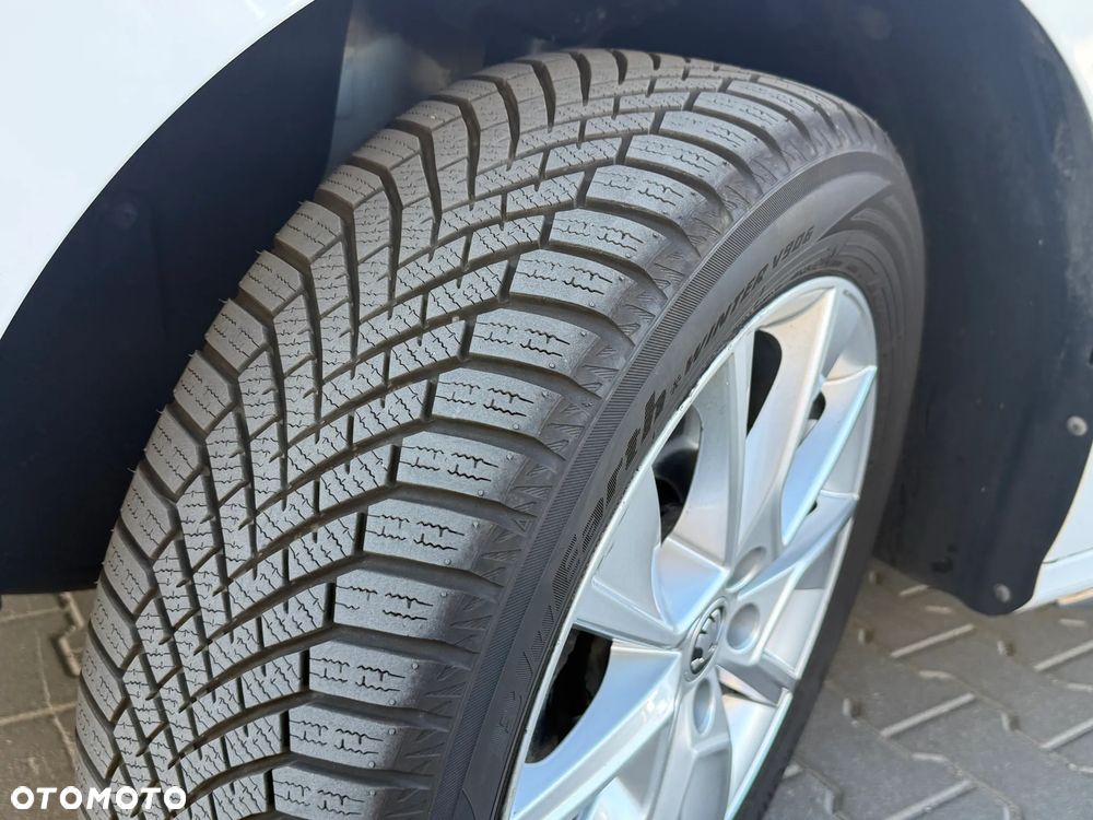 Skoda Kamiq 1.0 TSI Style - 37