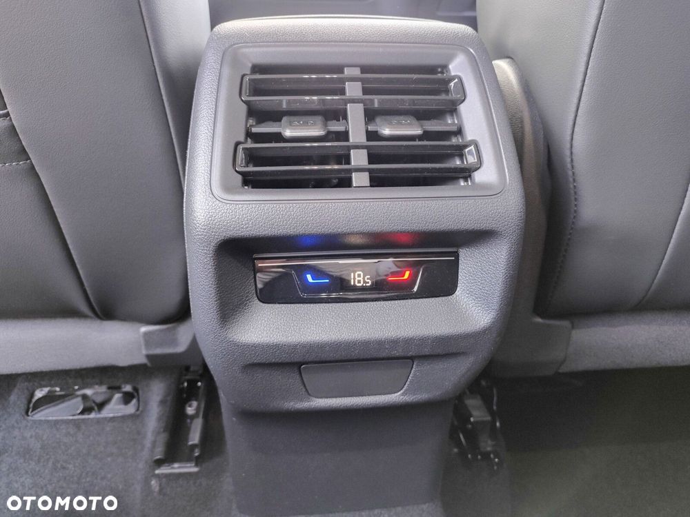 Volkswagen Tiguan - 25