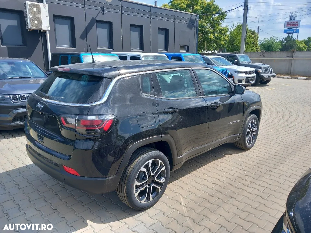 Jeep Compass - 5