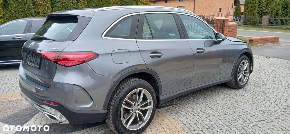 Mercedes-Benz GLC 200 mHEV 4-Matic AMG Line - 3