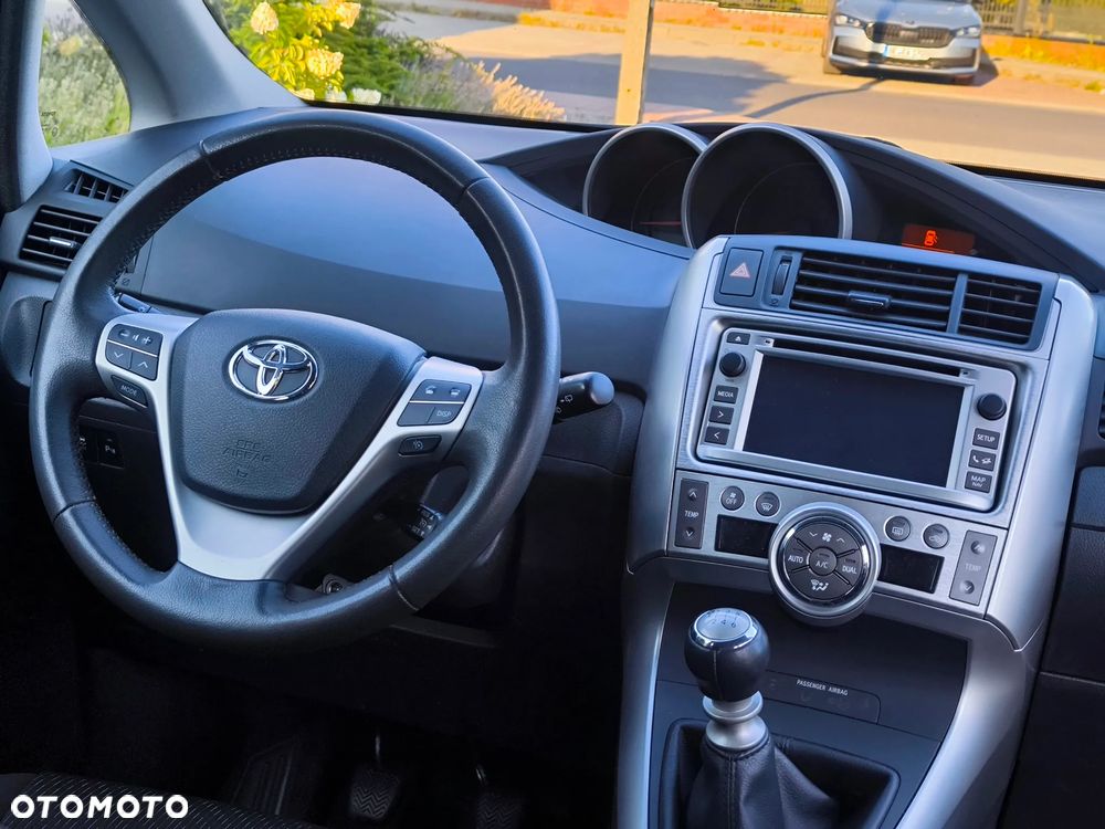 Toyota Verso - 22