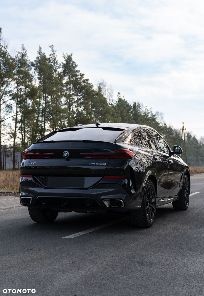 BMW X6 M50d - 16
