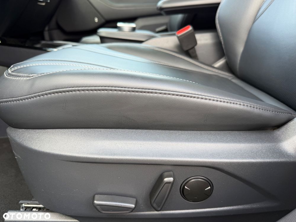 Ford Mustang Mach-E 98kWh AWD Premium - 16