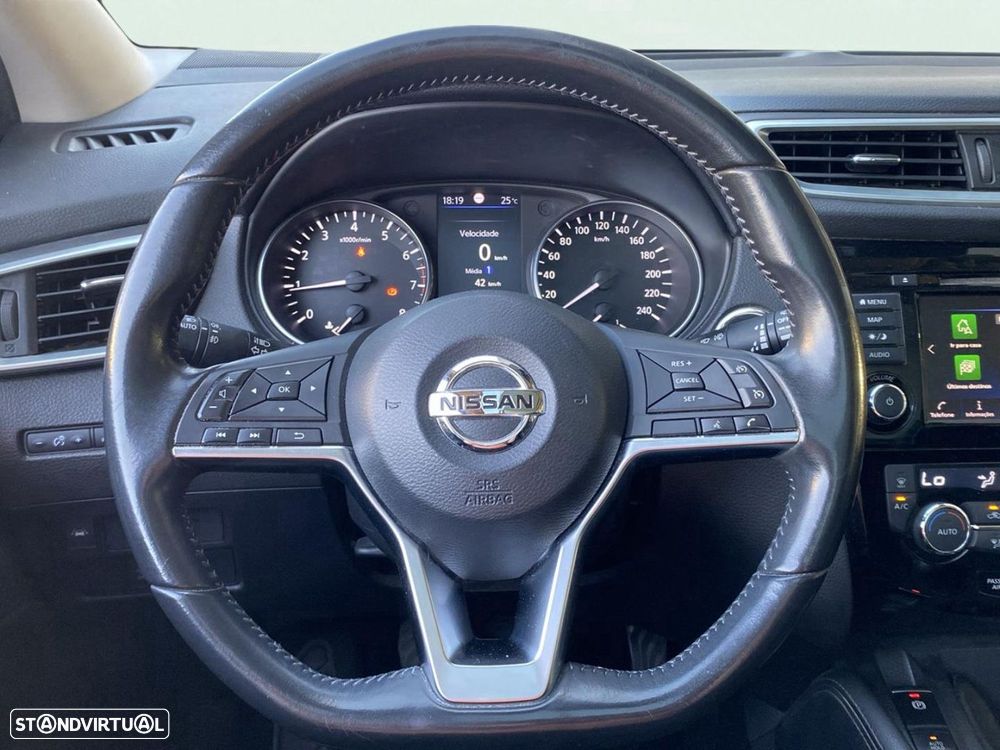 Nissan Qashqai 1.3 DIG-T N-Connecta - 14