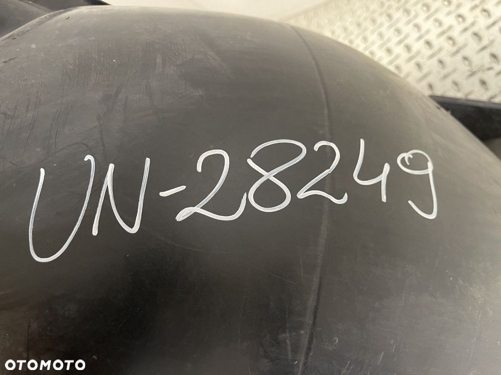 ORYGINALNE KOMPLETNE NADKOLE VW CADDY 2K7 20-25 LEWE PRZEDNIE PRZÓD 2K7805911A - 7