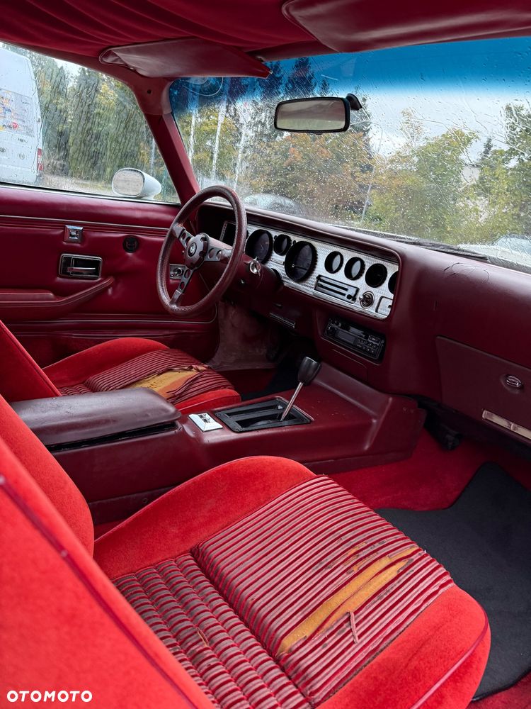 Pontiac Trans Am - 16