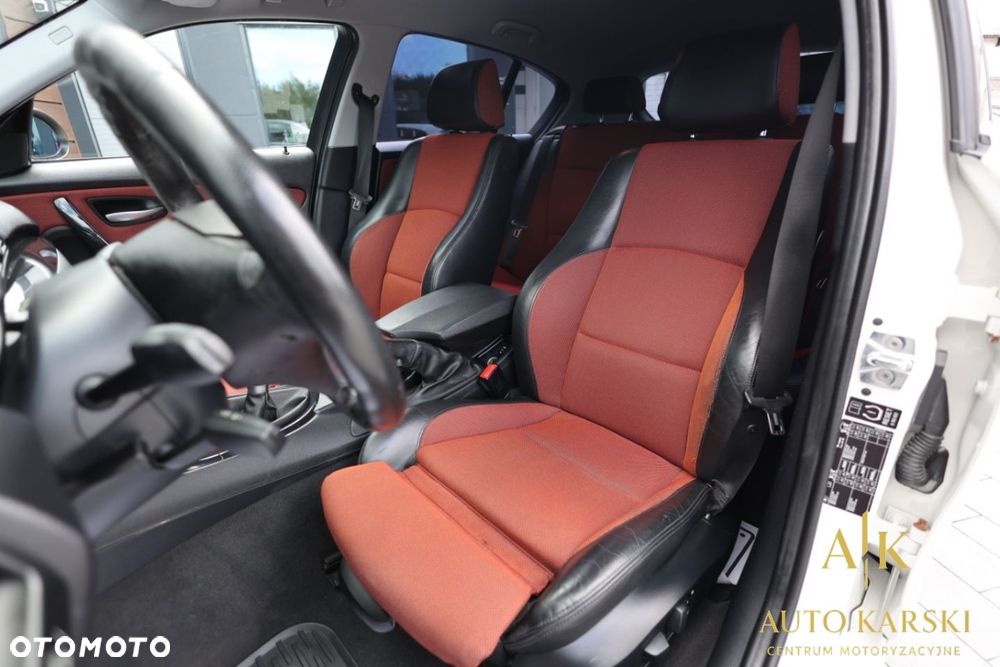 BMW Seria 1 - 39