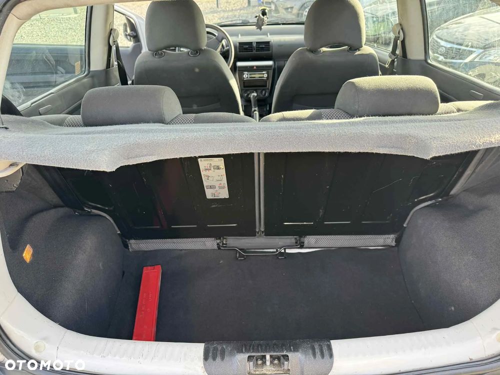 Volkswagen Fox 1.2 - 13