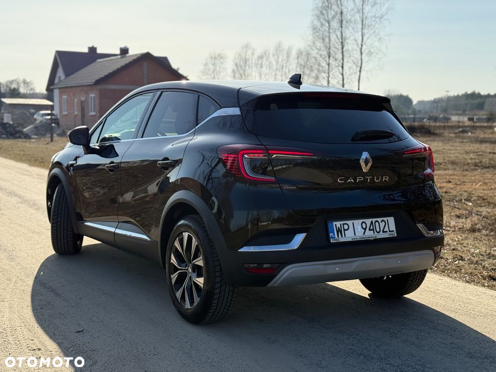 Renault Captur TCe Mild Hybrid 160 EDC GPF TECHNO - 4
