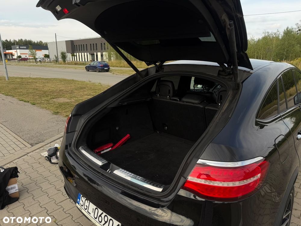 Mercedes-Benz GLE - 24