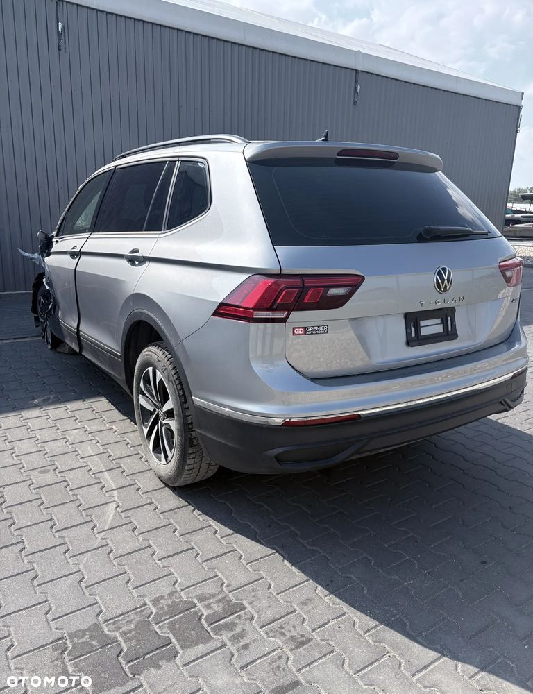 Volkswagen Tiguan - 3
