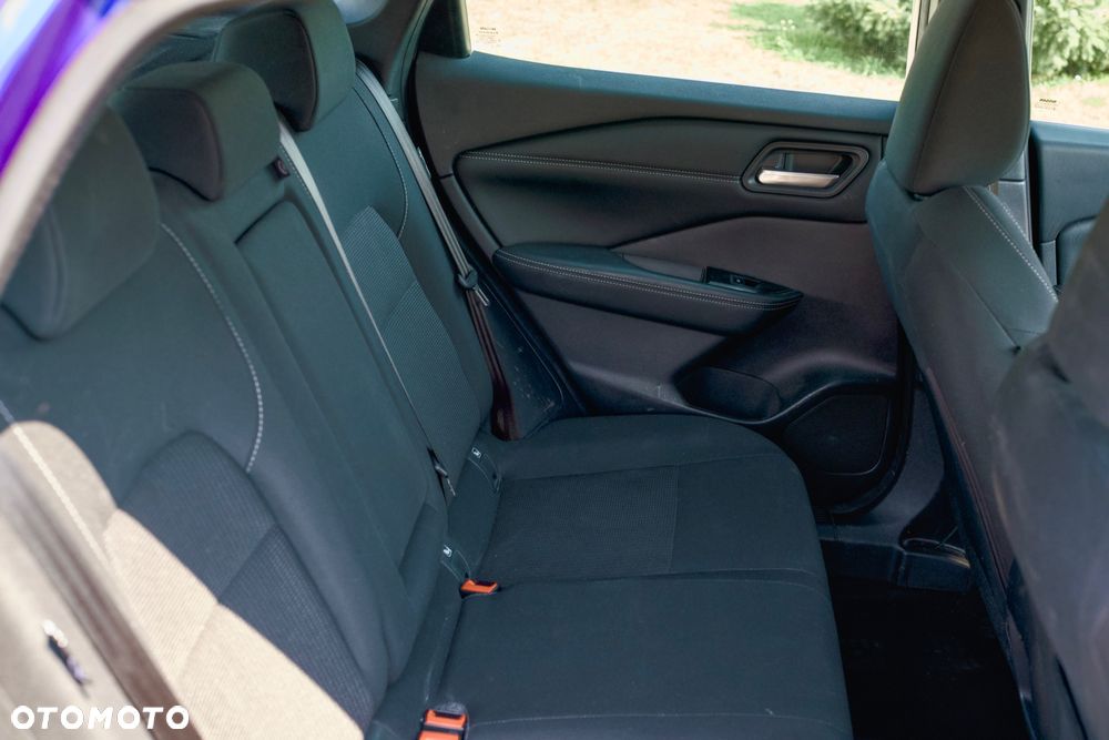 Nissan Qashqai - 10