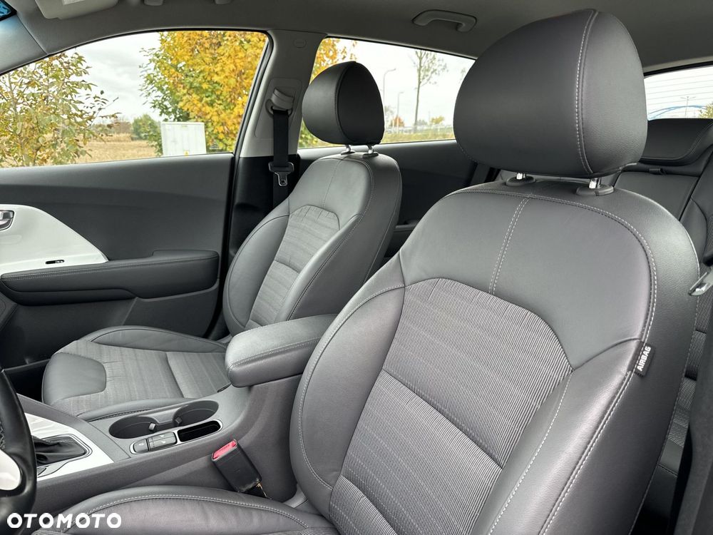Kia Niro - 11