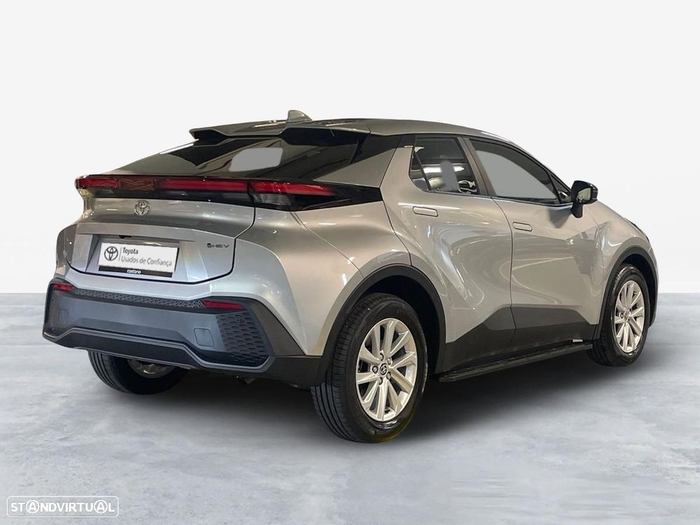 Toyota C-HR - 4