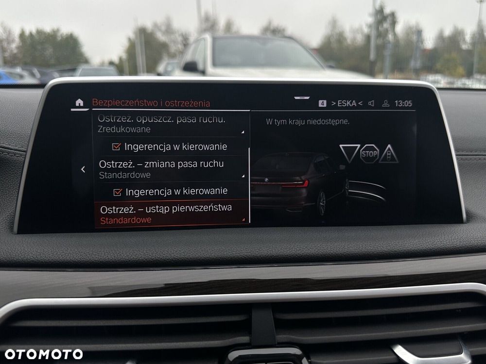 BMW Seria 7 740d xDrive - 37