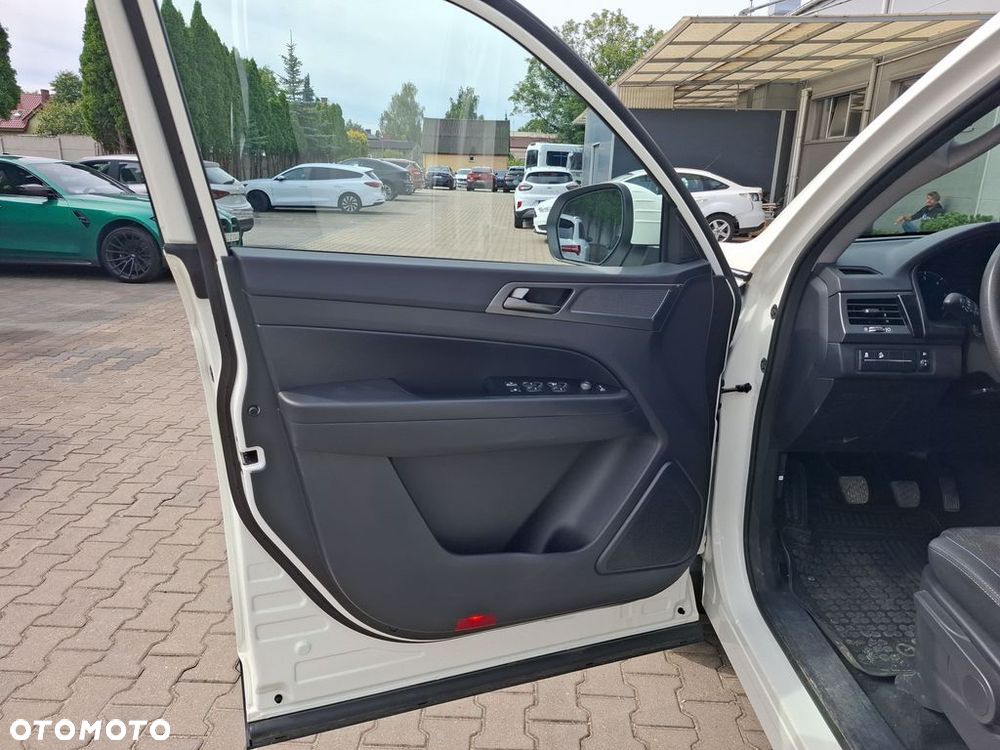 SsangYong Musso - 24