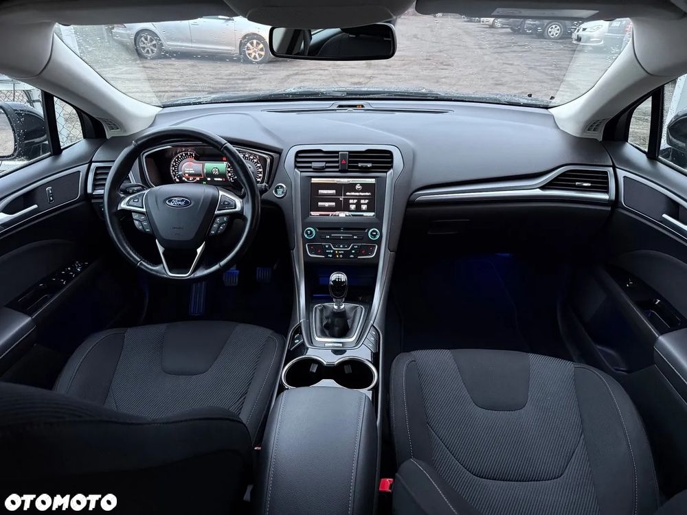 Ford Mondeo 1.5 EcoBoost Titanium - 36
