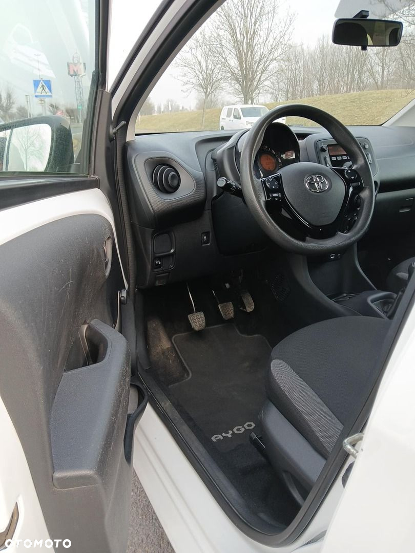 Toyota Aygo - 27
