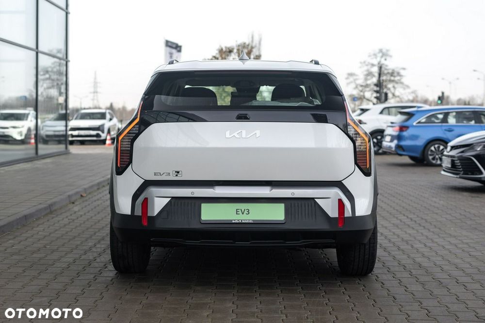 Kia EV3 - 6