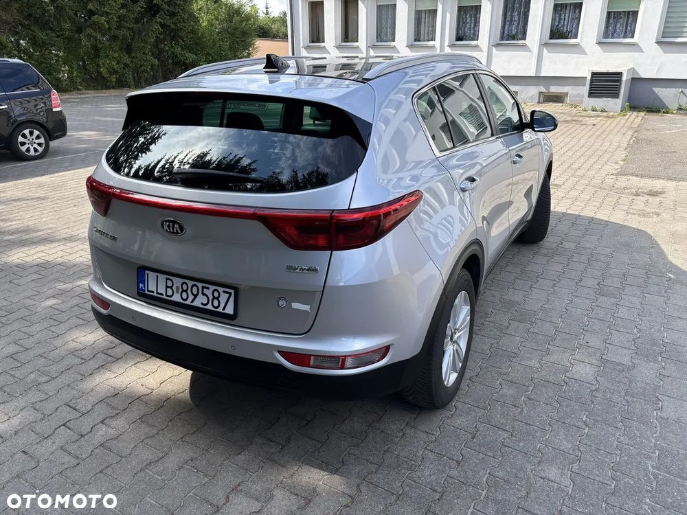 Kia Sportage 1.7 CRDI 2WD ISG Dream-Team Edition - 11