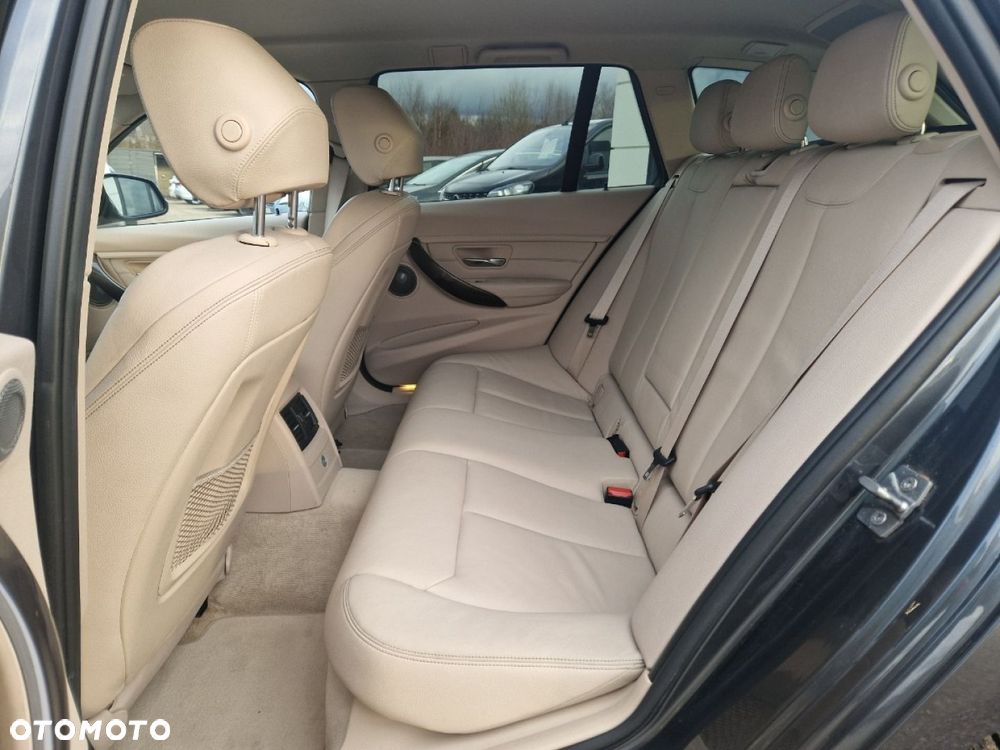 BMW Seria 3 - 8