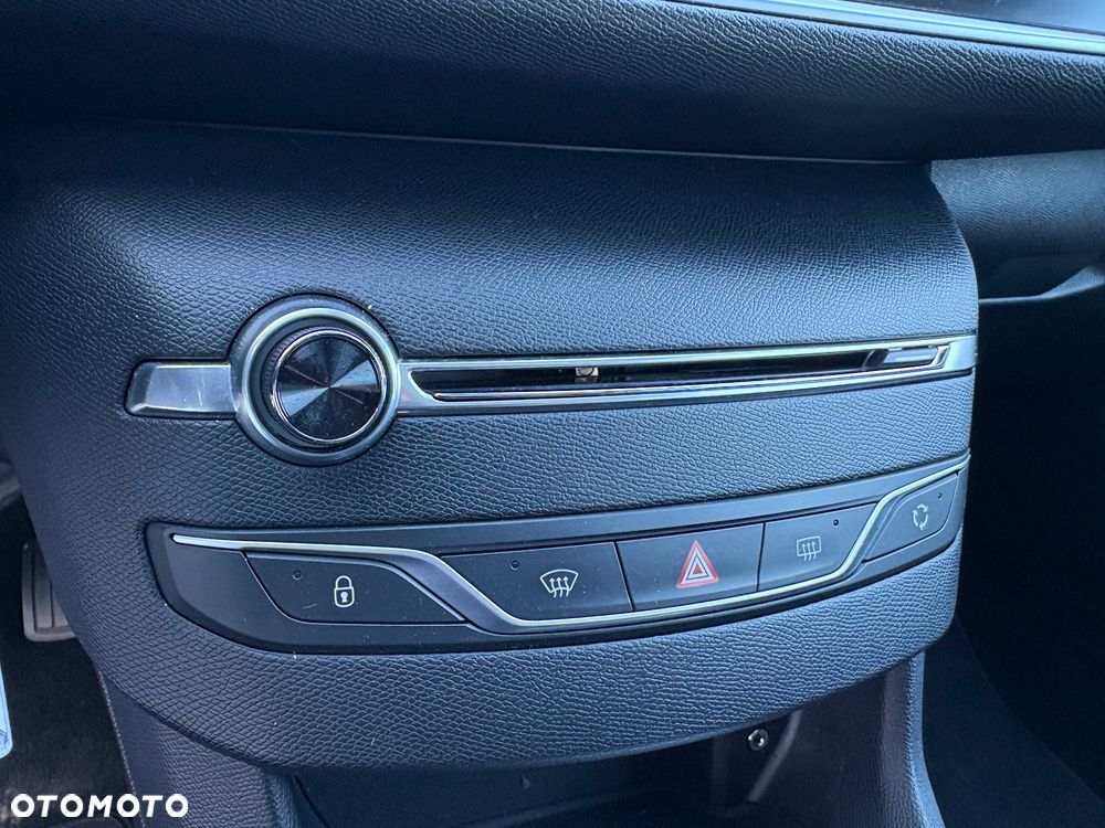 Peugeot 308 BlueHDi 120 Stop & Start Allure - 15
