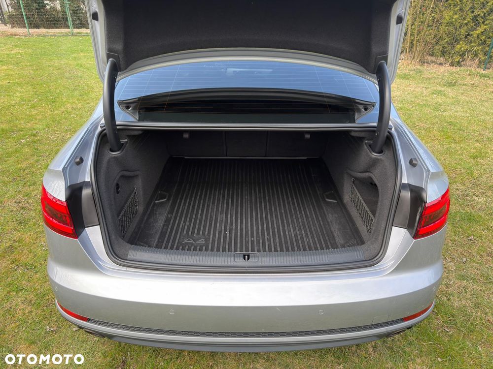 Audi A4 Limousine 2.0 TFSI Quattro Sport S tronic - 38