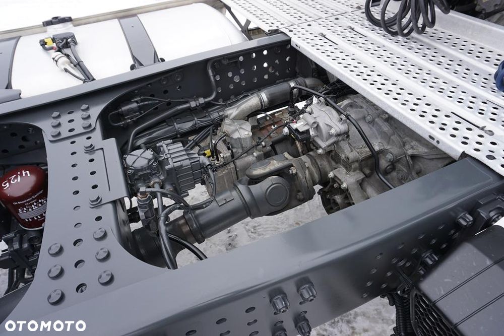 Mercedes-Benz / ACTROS / 1845 / E 6 / MP 5 / RETARDER / BIG SPACE - 34