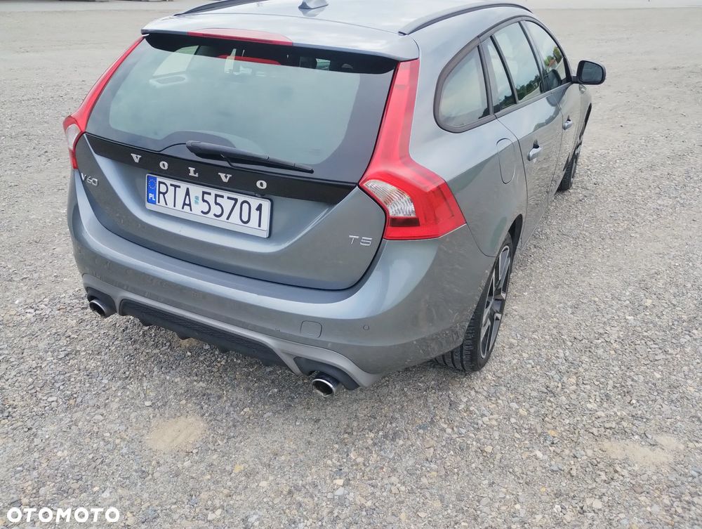 Volvo V60 - 8