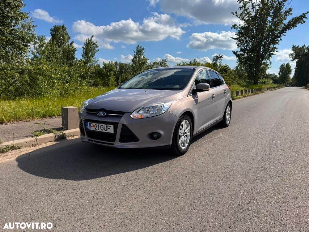FORD Focus 2012 — imagine 23