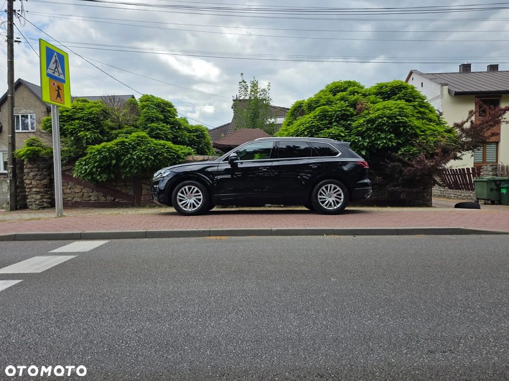 Volkswagen Touareg - 3