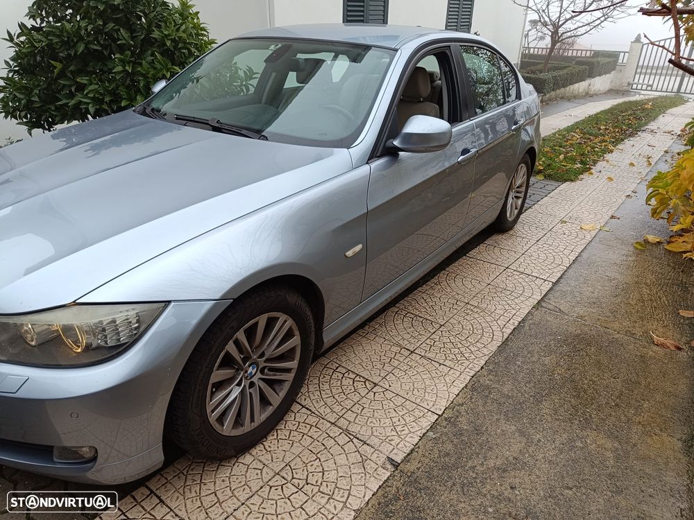 BMW 320 d Auto - 6