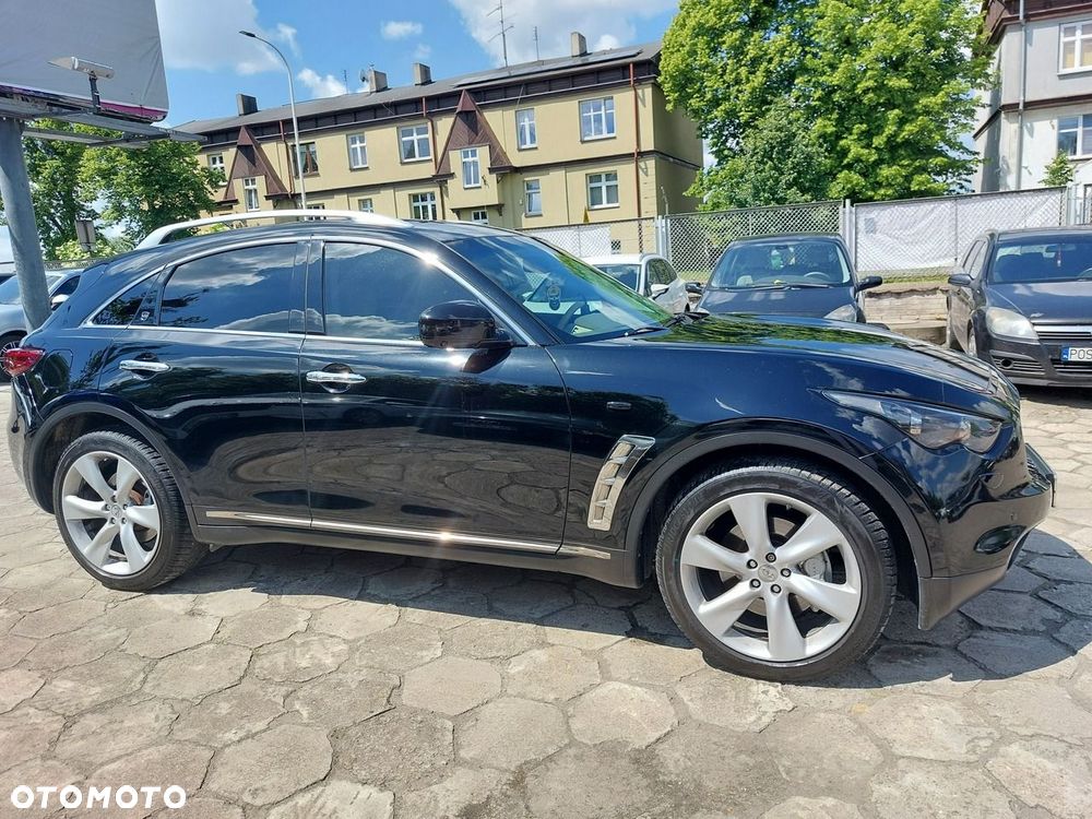 Infiniti FX - 2