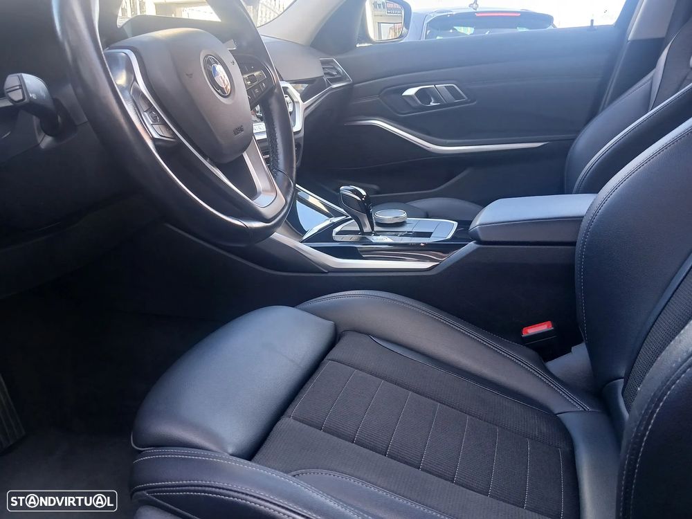 BMW 318 d Line Sport Auto - 18