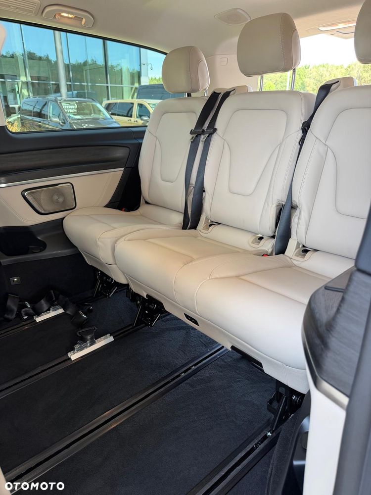 Mercedes-Benz Klasa V 300 d 4-Matic 9G-Tronic Exclusive (ekstra d³) - 12