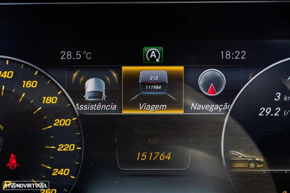 Mercedes-Benz E 220 d Avantgarde - 15