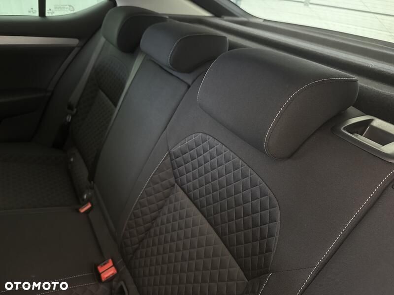 Skoda Superb 2.0 TDI SCR Ambition DSG - 19