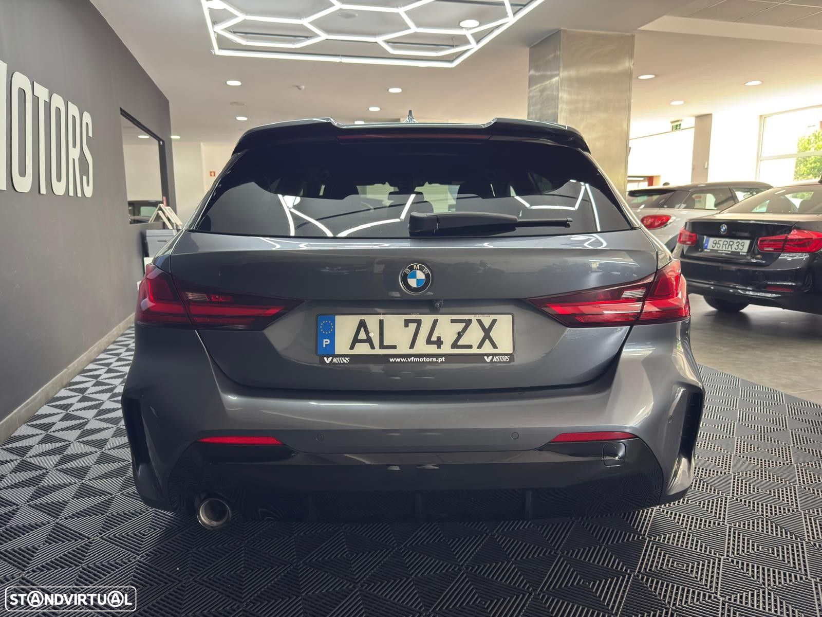 BMW 116 d Pack Desportivo M Auto - 10