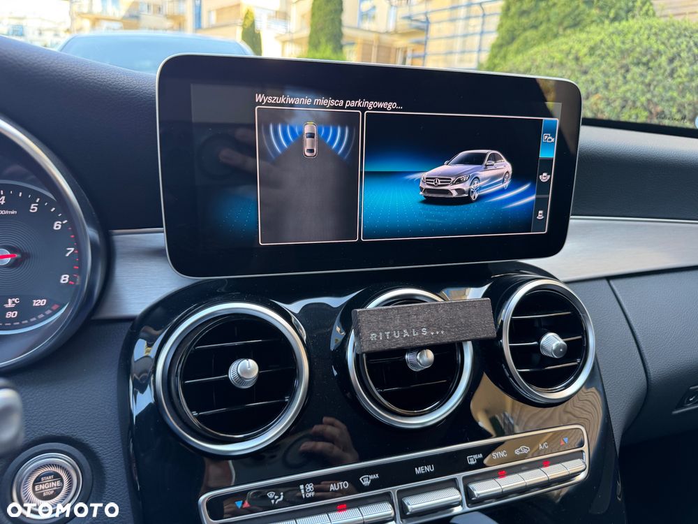 Mercedes-Benz Klasa C 300 9G-TRONIC Avantgarde - 18