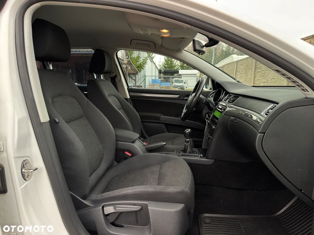 Skoda Superb 1.6 TDI Active Greenline - 16