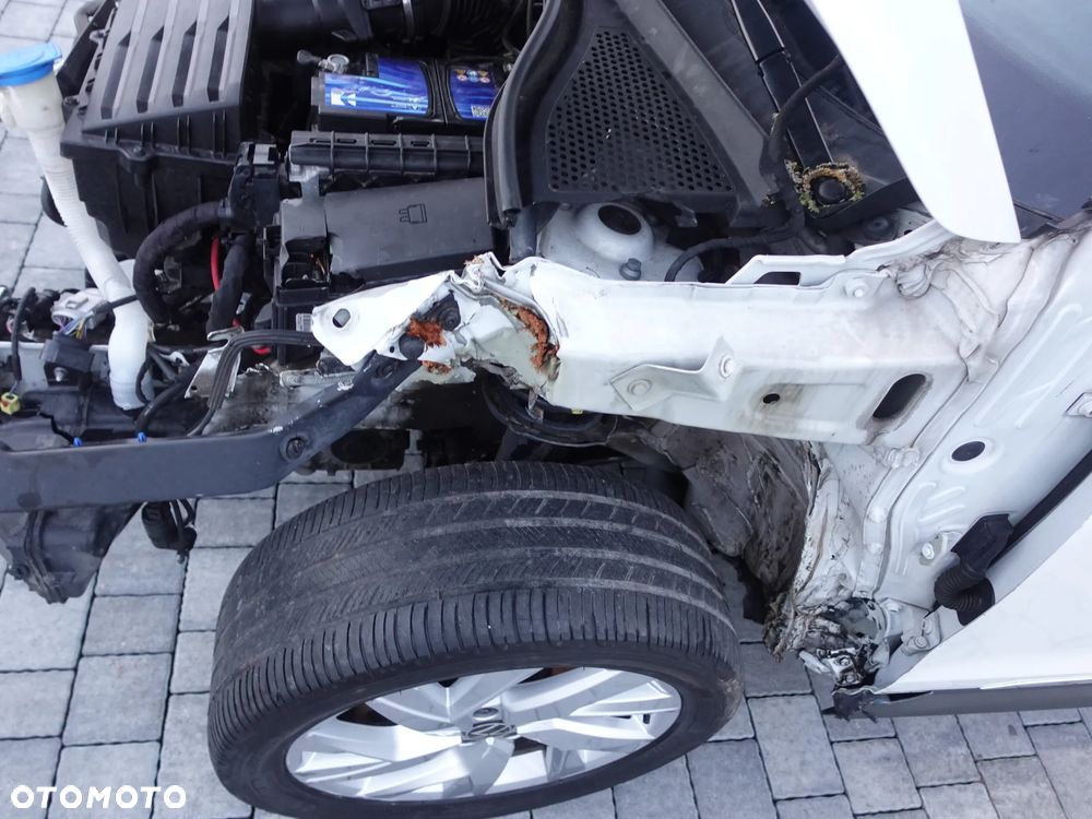 Volkswagen Tiguan - 13