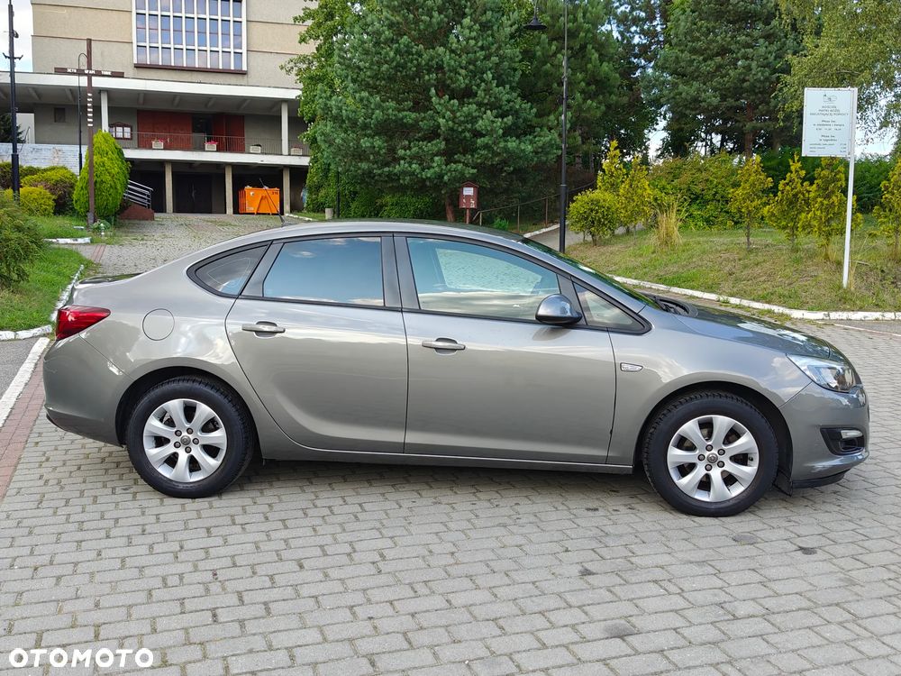 Opel Astra 1.6 Energy EU6 - 3