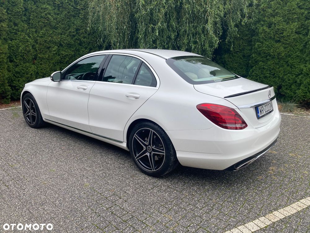 Mercedes-Benz C-Class 2016 photo 3